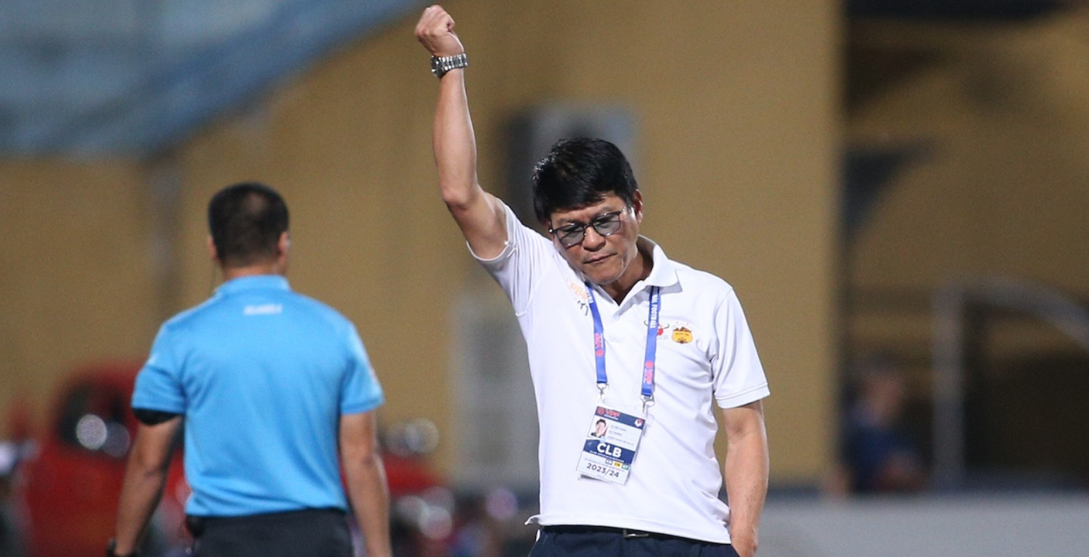 ong-lon-hagl-co-hanh-dong-khien-nhm-phan-no-doi-bong-pho-nui-gap-nguy-hiem-tren-bxh-v-league