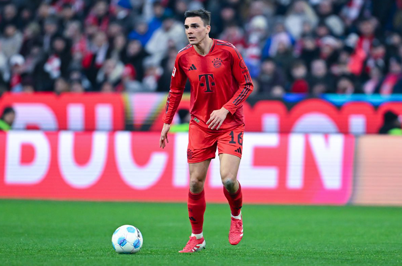 khong-can-chi-dam-arsenal-co-the-so-huu-may