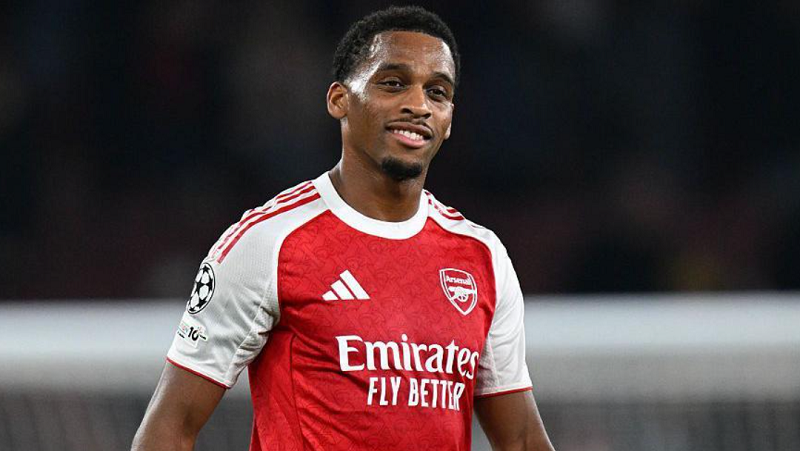 arsenal-thang-brugge-3-0-jurrien-timber-bat-ngo-mat-tich-arteta-them-noi-lo-noi-hang-thu