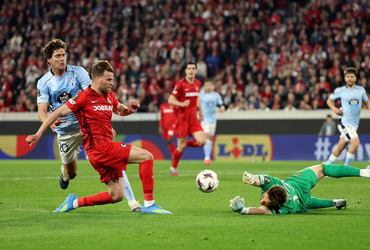 SC Freiburg vs RC Celta (02:00 – 10/04)