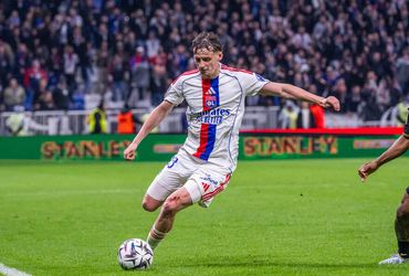 Lyon vs Lorient (01:45 – 13/04)