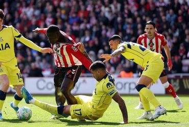 Sunderland vs Tottenham (20:00 – 12/04)