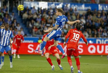 Alavés vs Osasuna (02:00 – 06/04)