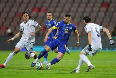 Bosnia-Herzegovina vs Italy (01:45 – 01/04)